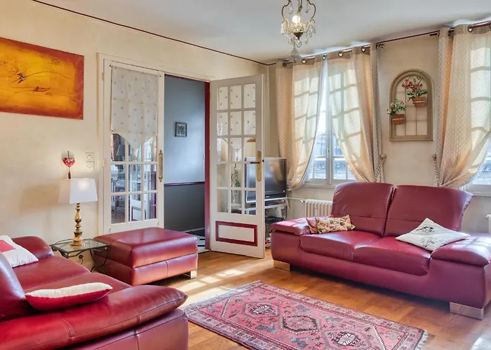 Σπίτι διακοπών 3 Bedroom Awesome In *